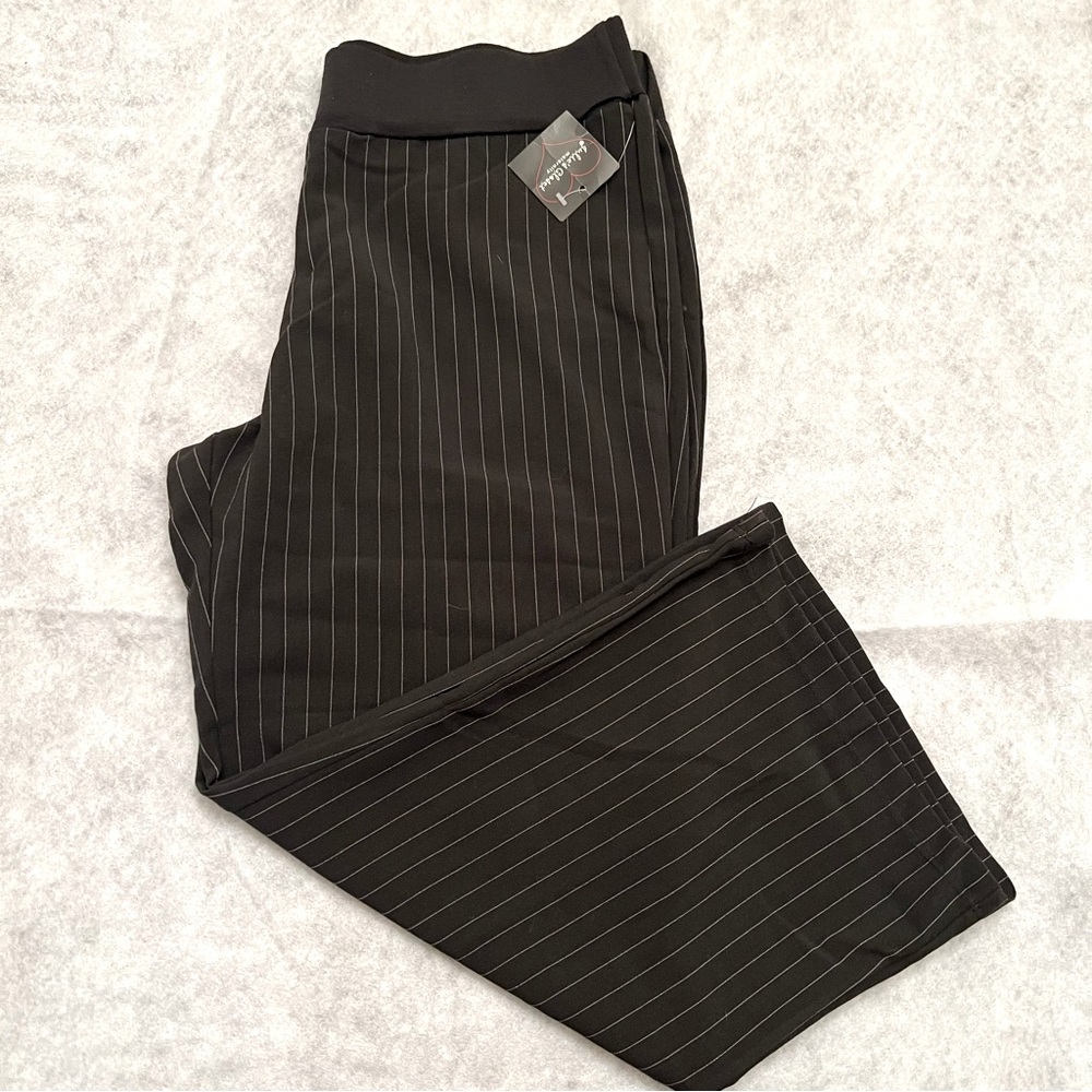 Julie’s Closet Pinstriped Cropped Wide Leg Pants